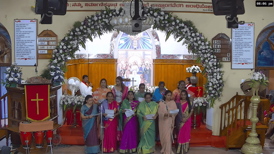 Special Song by Women's Special Song by Women's